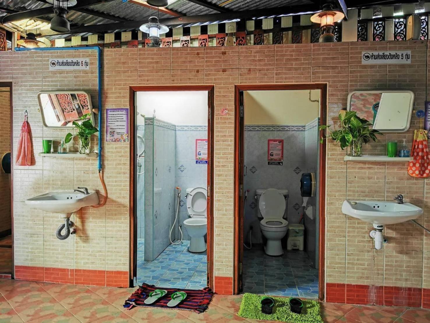 Ban Mae Arom Apartment Амфава Стая снимка